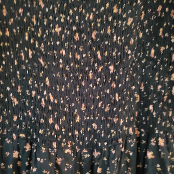 Madewell All Over Floral Print Jump Suit Loose Leggs, Smocked Top, Size 4 - Picture 7 of 7